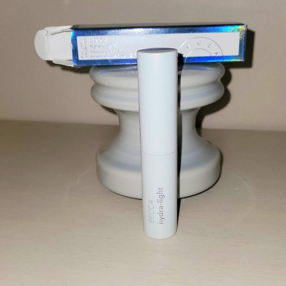 BECCA Cosmetics Hydra-Light Plumping Lip Balm Surge Full Size .11 oz / 3.1 g NIB - Picture 11 of 13